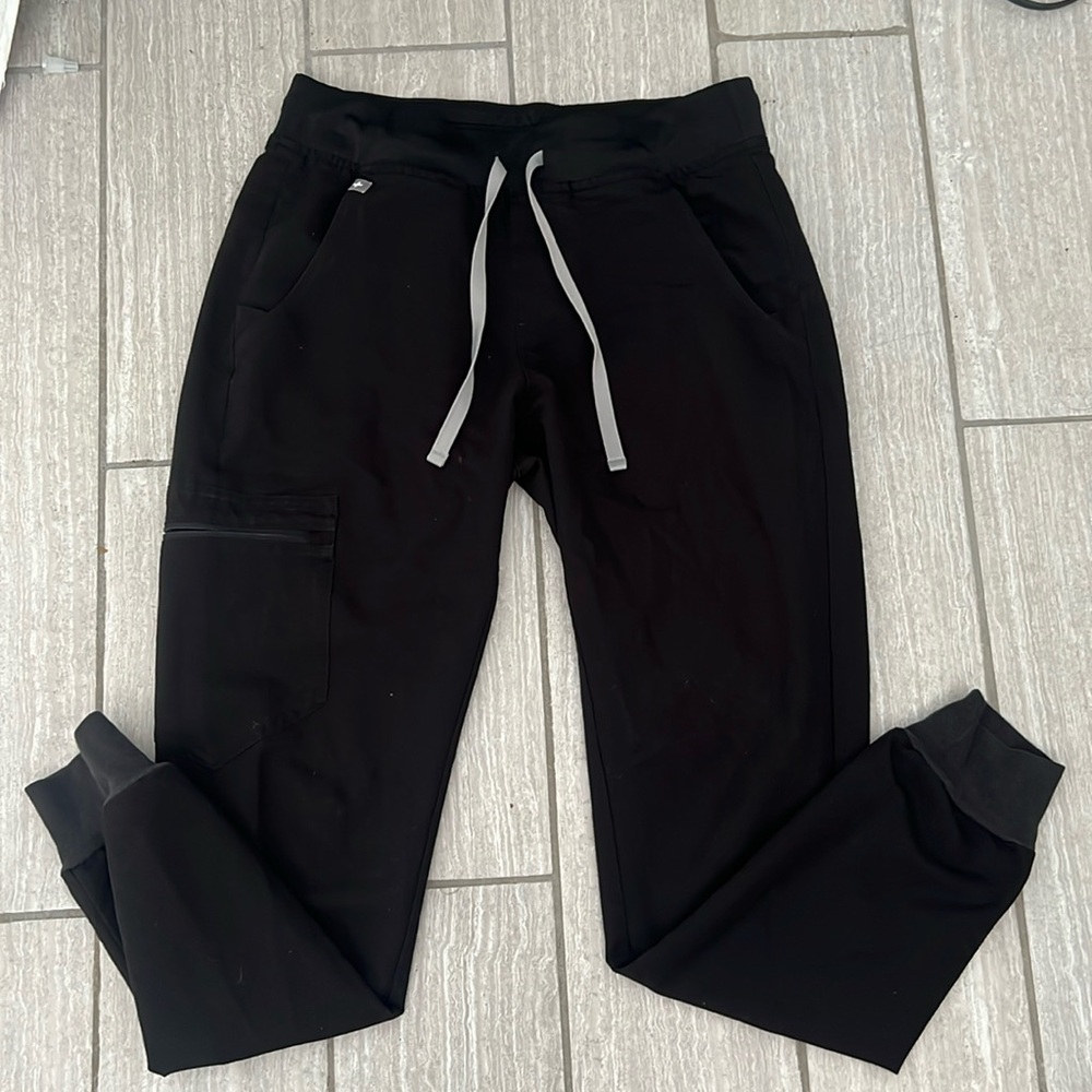 FIGS scrub jogger